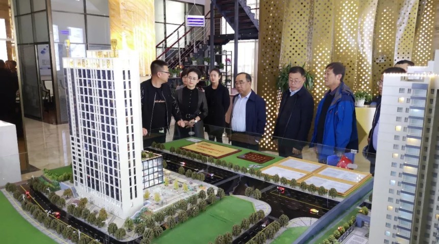 蘭州市政協副主席王璇一行蒞臨蘭州文化中心項目考察調研